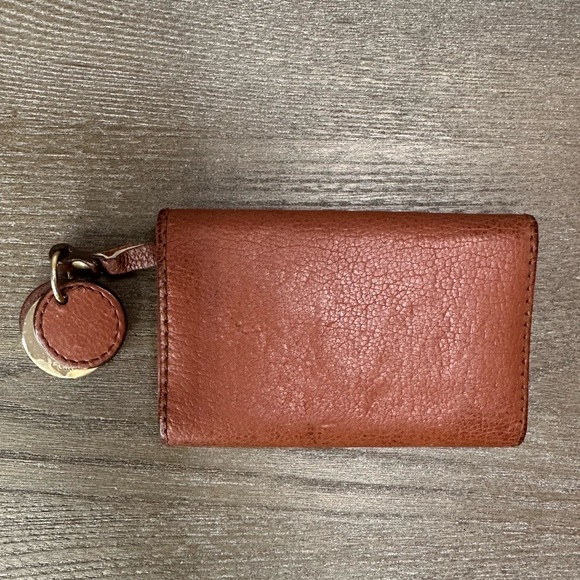 Chloe Key Holder - Picture 5 of 12